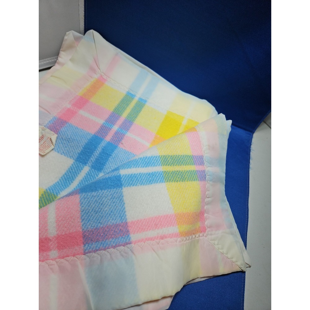 Vintage Chatham Crib Baby Blanket Satiny Trim Plaid Pink Blue Yellow Lovey 40x50